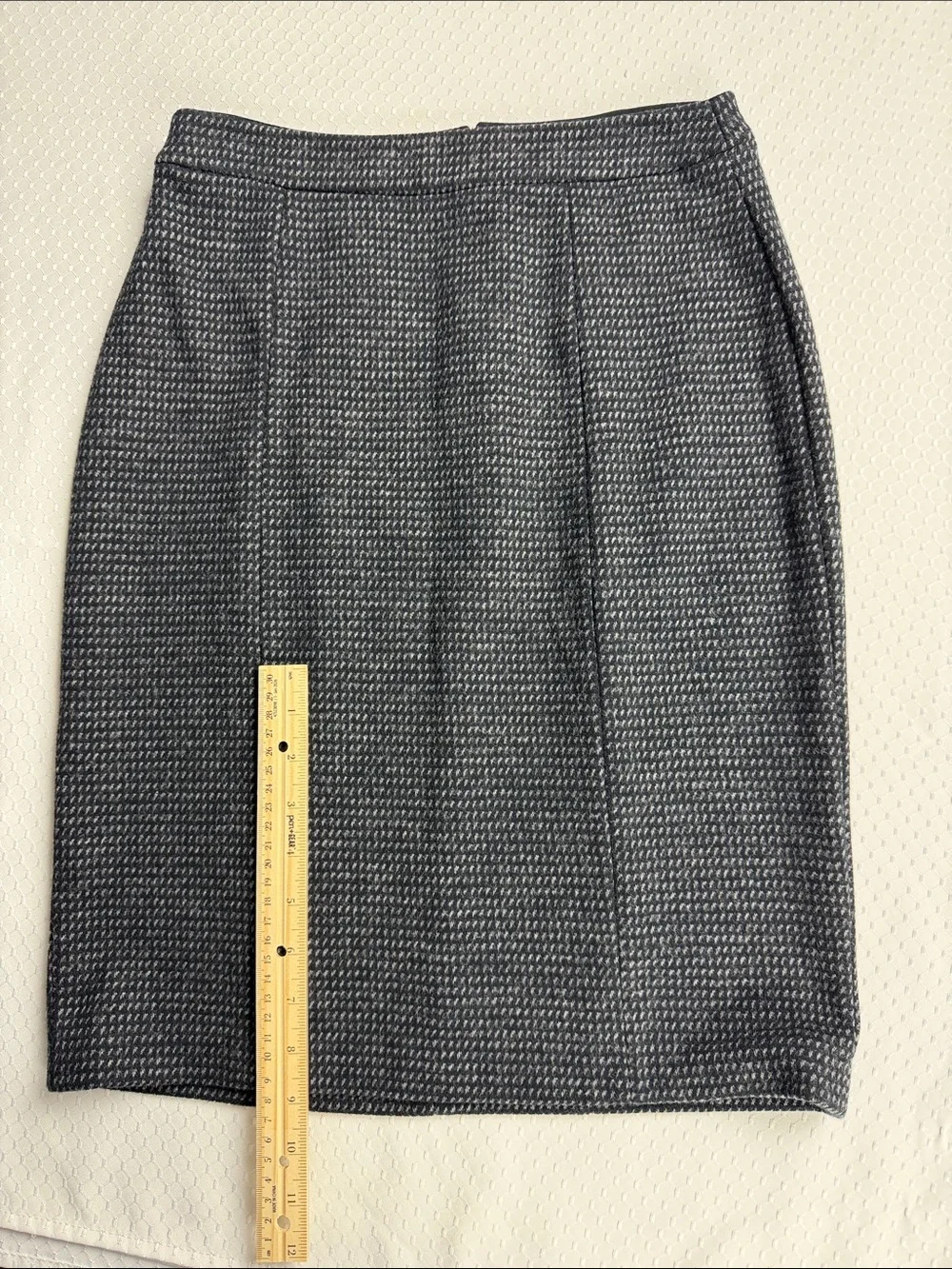 Armani Collezioni Charcoal Gray Textured Pencil Skirt